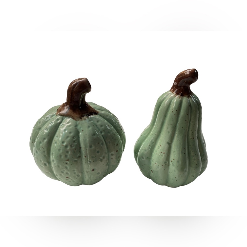 Fall salt and pepper shakers
